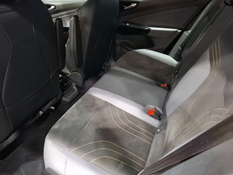 Used Volkswagen ID.4 2023 for sale - 77637182: Photo 6