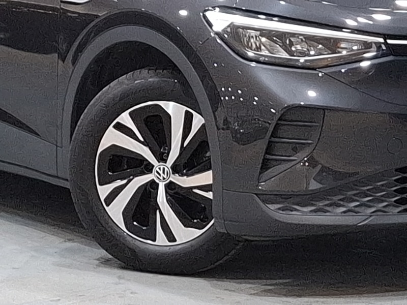 Used Volkswagen ID.4 2023 for sale - 77637182: Photo 9