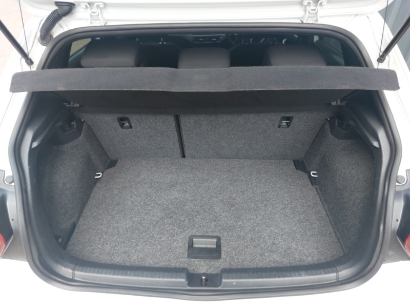 Used Volkswagen Polo 2019 for sale - 77536459: Photo 8