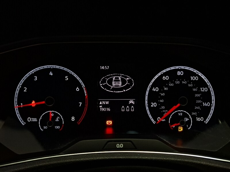 Used Volkswagen T-Roc 2021 for sale - 77644419: Photo 10