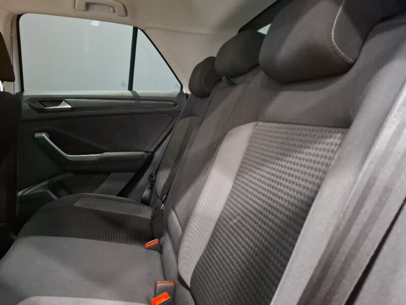 Used Volkswagen T-Roc 2021 for sale - 77644419: Photo 6