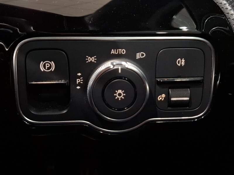 Used Mercedes-Benz A-Class 2018 for sale - 78113942: Photo 14