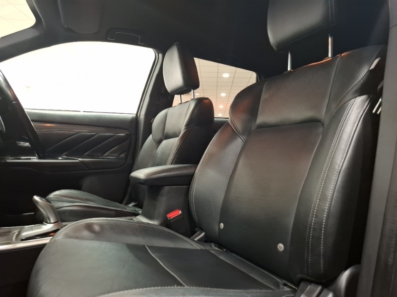 Used Mitsubishi Outlander 2020 for sale - 77815792: Photo 12