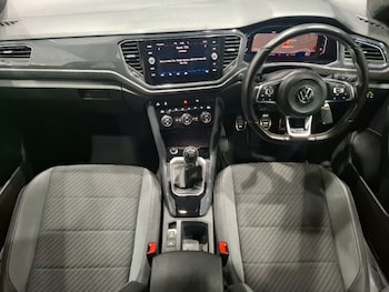 Used Volkswagen T-Roc 2018 for sale - 78910393: Photo