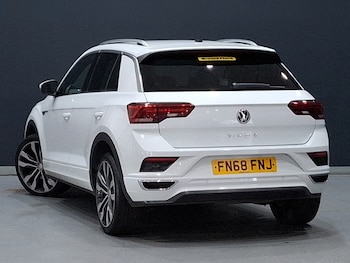 Used Volkswagen T-Roc 2018 for sale - 78910393: Photo