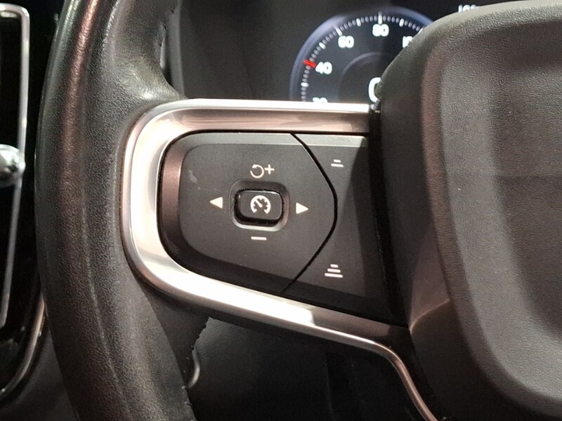 Used Volvo XC40 2020 for sale - 77503078: Photo 17