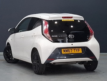 Used Toyota AYGO 2018 for sale - 79286143: Photo