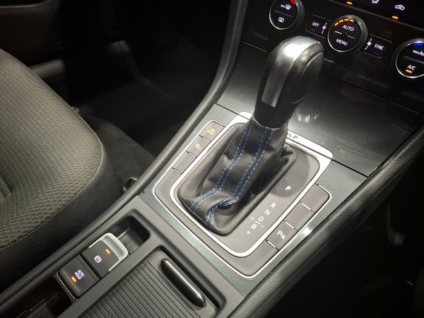 Used Volkswagen Golf 2020 for sale - 76301622: Photo 17