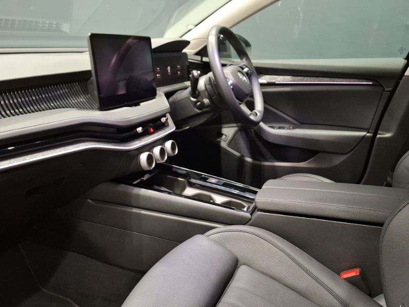 Used Skoda Superb 2024 for sale - 76195719: Photo 5