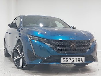 2025 - 1.2 Hybrid 145 GT 5dr e-DSC6