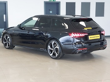 Used Audi A4 2023 for sale - 78928665: Photo