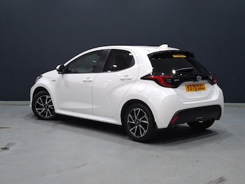 Used Toyota Yaris 2020 for sale - 76358638: Photo
