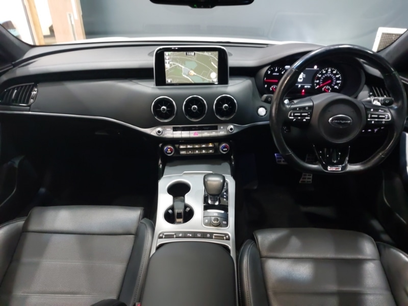 Used Kia Stinger 2019 for sale - 76414647: Photo 2