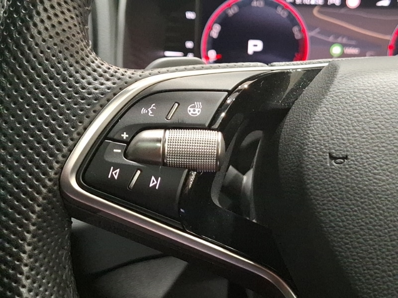 Used Skoda Karoq 2024 for sale - 76145593: Photo 18