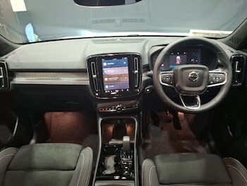 Used Volvo XC40 2024 for sale - 77314323: Photo