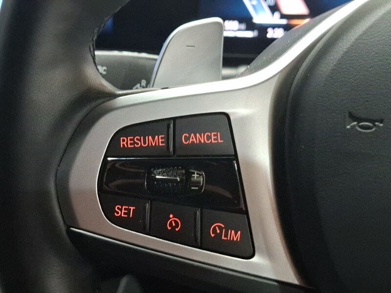 Used BMW 3 Series 2024 for sale - 77352332: Photo 17