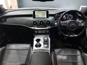 Used Kia Stinger 2019 for sale - 76526428: Photo