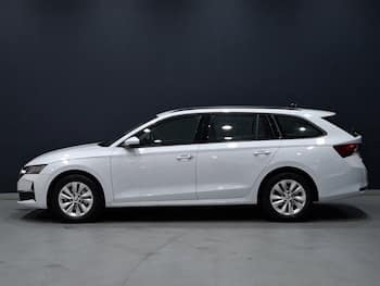 Used Skoda Octavia 2024 for sale - 79844258: Photo