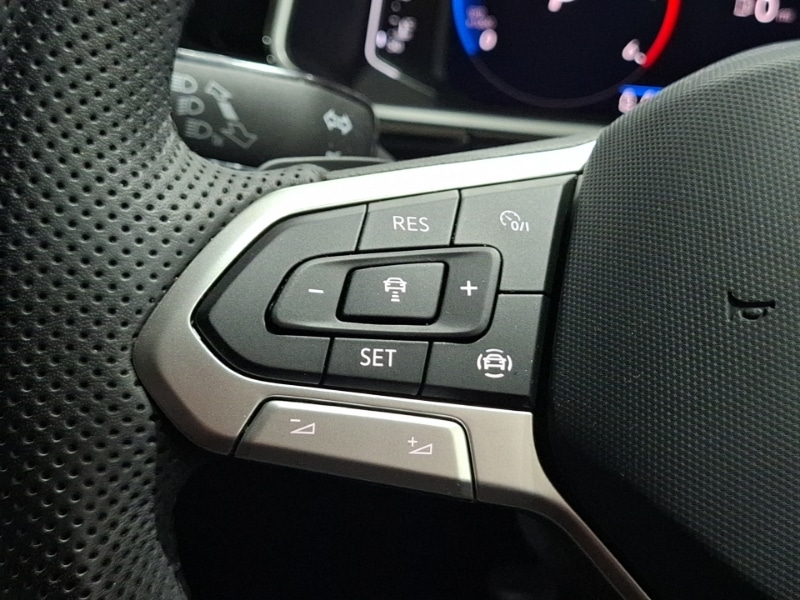 Used Volkswagen T-Roc 2025 for sale - 76987388: Photo 17