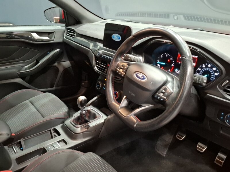 Used Ford Focus 2018 for sale - 76683430: Photo 12