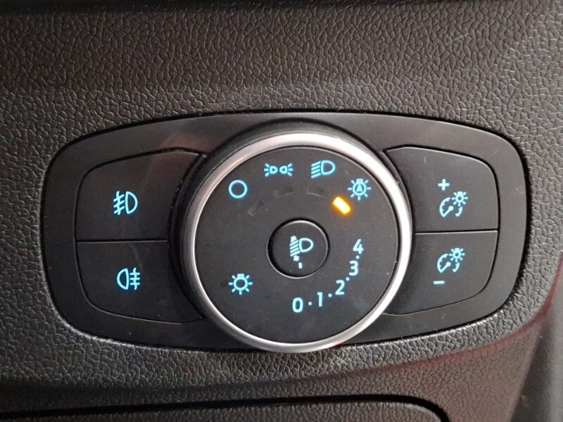 Used Ford Focus 2018 for sale - 76683430: Photo 15