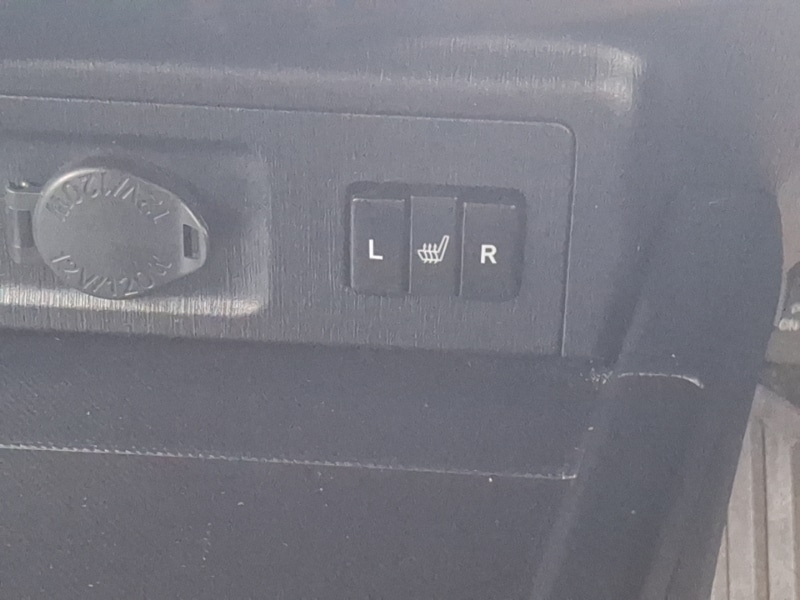 Used Toyota Prius+ 2020 for sale - 76378710: Photo 15