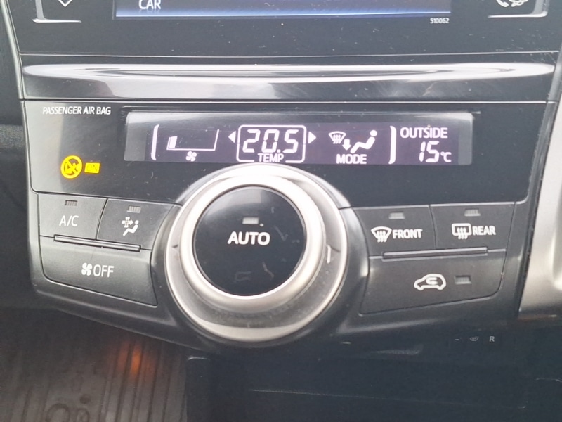 Used Toyota Prius+ 2020 for sale - 76378710: Photo 16