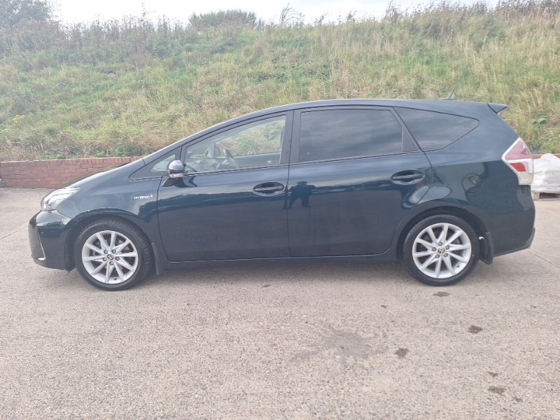 Used Toyota Prius+ 2020 for sale - 76378710: Photo 4