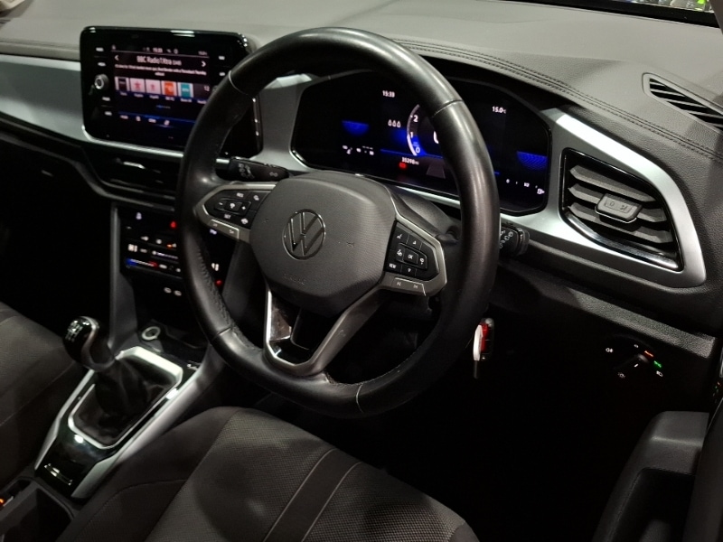 Used Volkswagen T-Roc 2023 for sale - 77678077: Photo 19