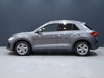 Used Volkswagen T-Roc 2022 for sale - 77278377: Photo