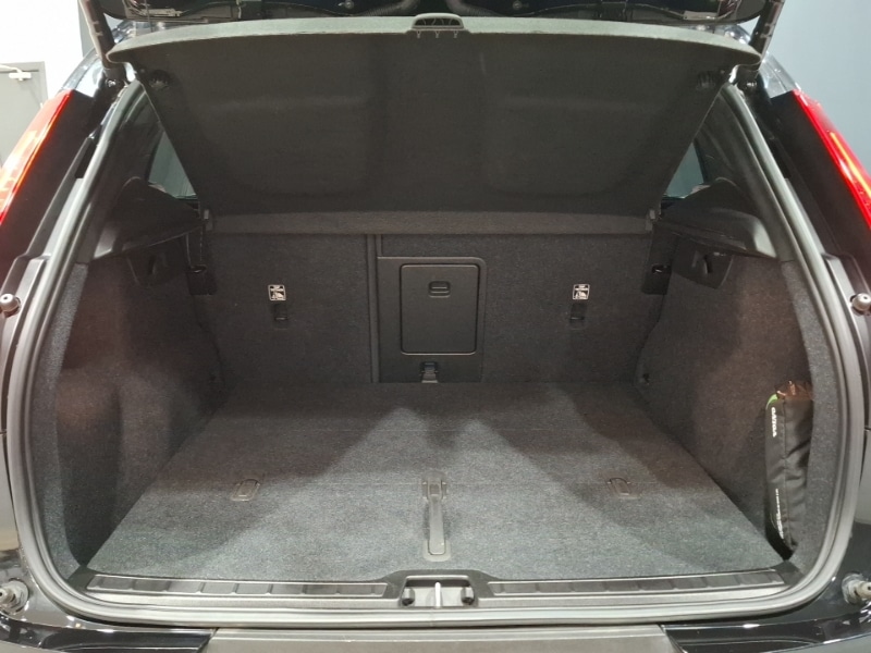 Used Volvo XC40 2022 for sale - 77047281: Photo 8