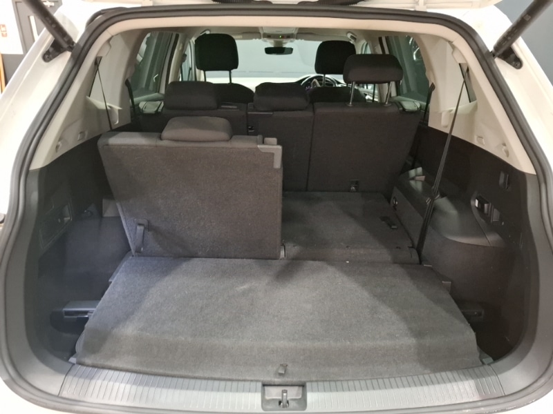 Used Volkswagen Tiguan Allspace 2023 for sale - 77881881: Photo 8