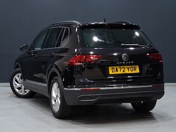 Used Volkswagen Tiguan 2022 for sale - 77039295: Photo