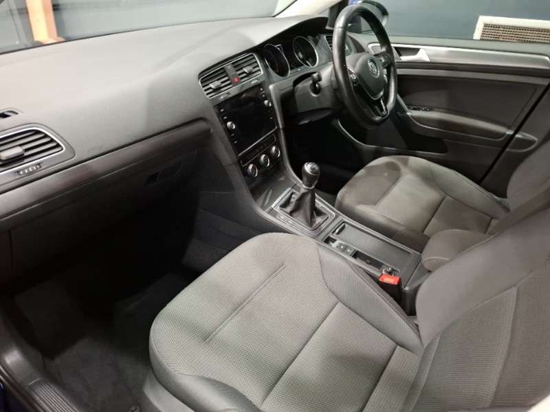 Used Volkswagen Golf 2019 for sale - 76365633: Photo 5