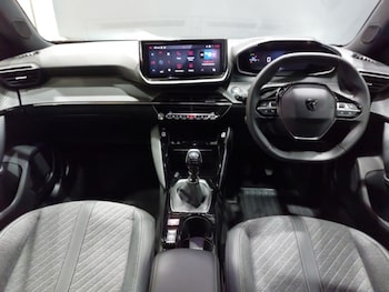 Used Peugeot 2008 2024 for sale - 75964197: Photo
