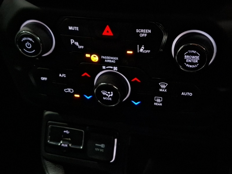 Used Jeep Renegade 2020 for sale - 76602579: Photo 15