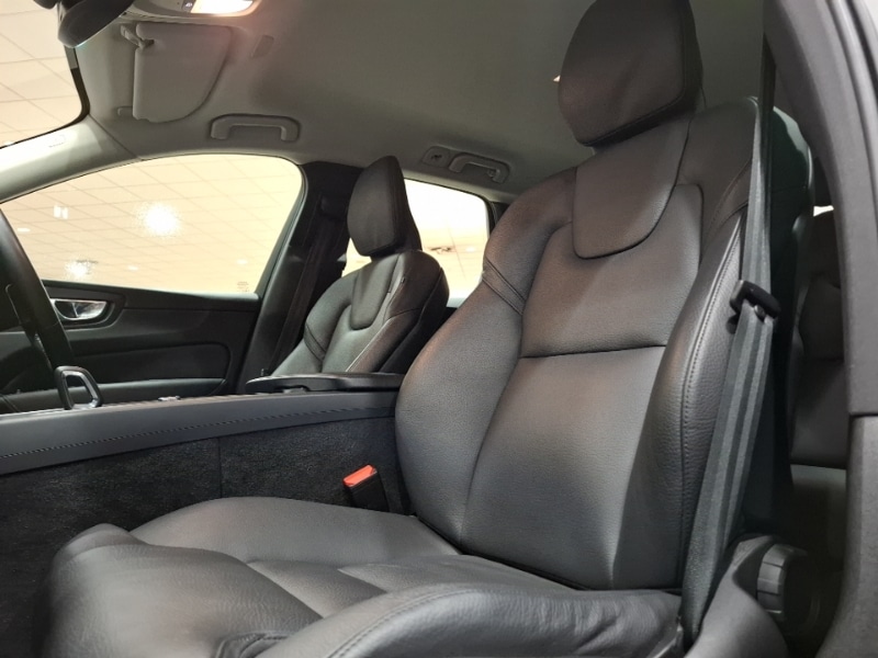 Used Volvo XC60 2023 for sale - 77536447: Photo 12