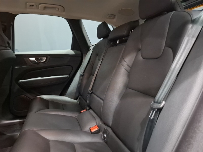 Used Volvo XC60 2023 for sale - 77536447: Photo 6