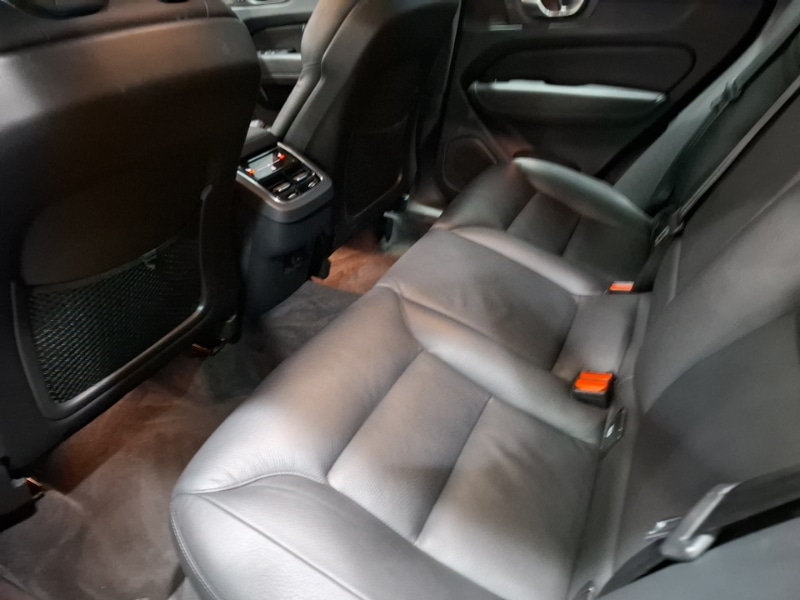 Used Volvo XC60 2023 for sale - 77329615: Photo 6