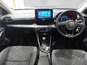Used Toyota Yaris 2024 for sale - 74787119: Photo