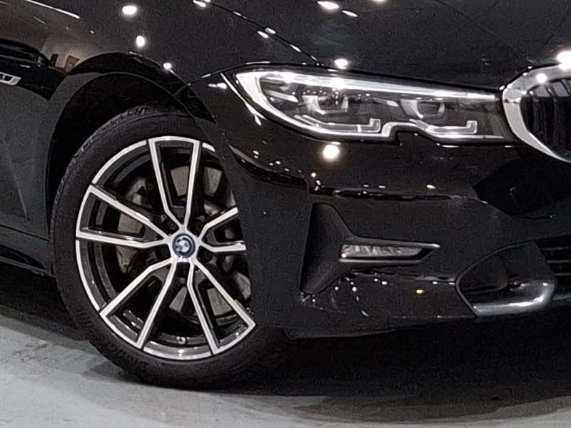 Used BMW 3 Series 2021 for sale - 76427612: Photo 9