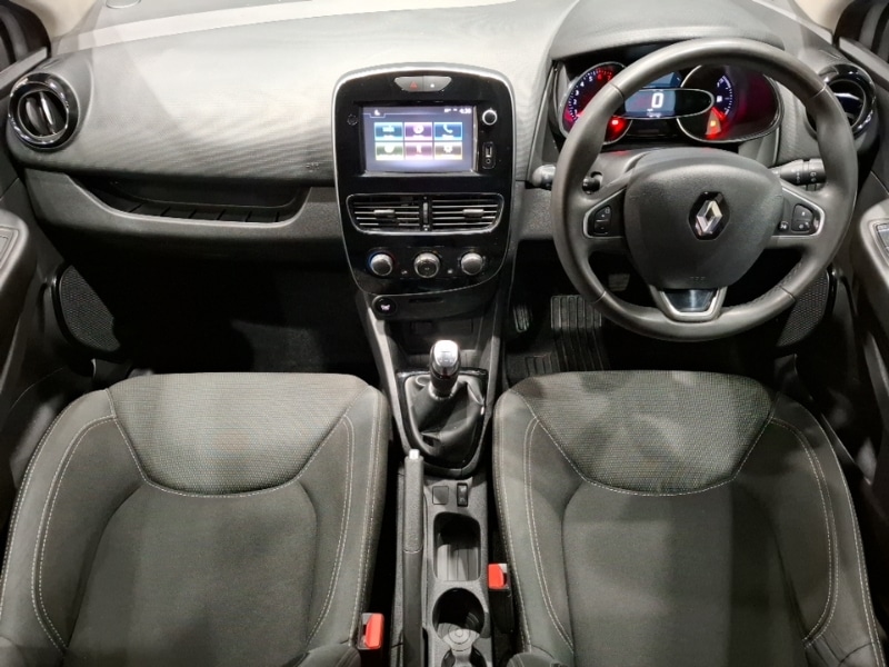 Used Renault Clio 2018 for sale - 78156170: Photo 2