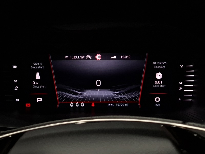 Used Skoda Karoq 2024 for sale - 76414684: Photo 10