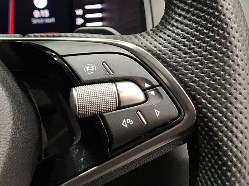 Used Skoda Karoq 2024 for sale - 76414684: Photo 19