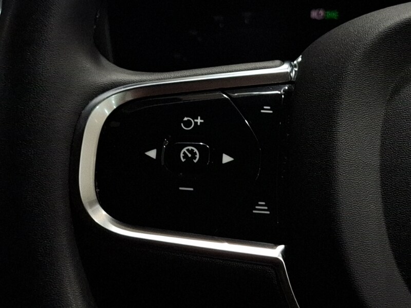 Used Volvo XC60 2023 for sale - 77197279: Photo 18