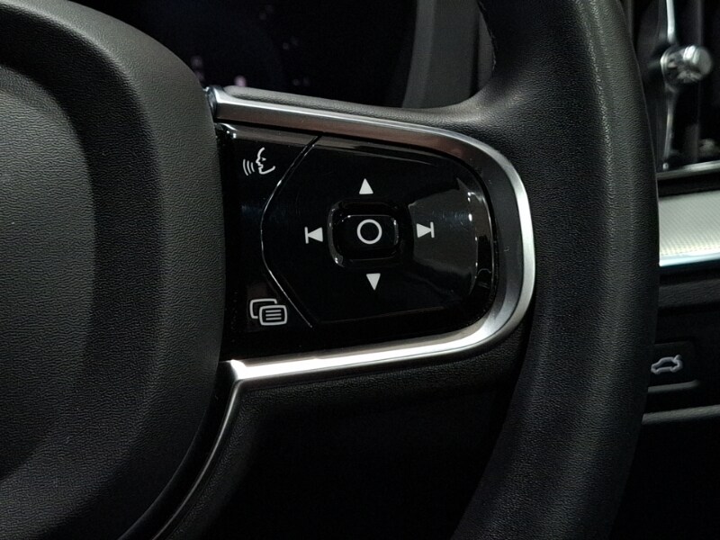 Used Volvo XC60 2023 for sale - 77197279: Photo 19