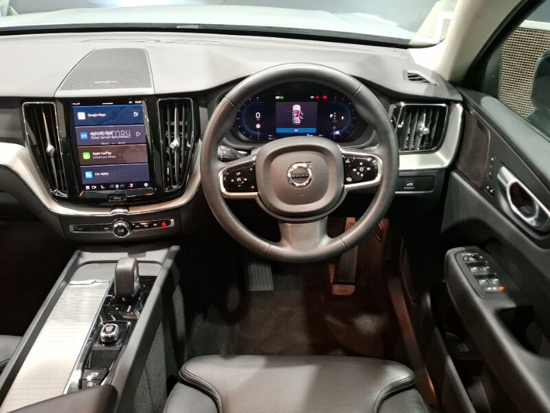 Used Volvo XC60 2023 for sale - 77197279: Photo 7