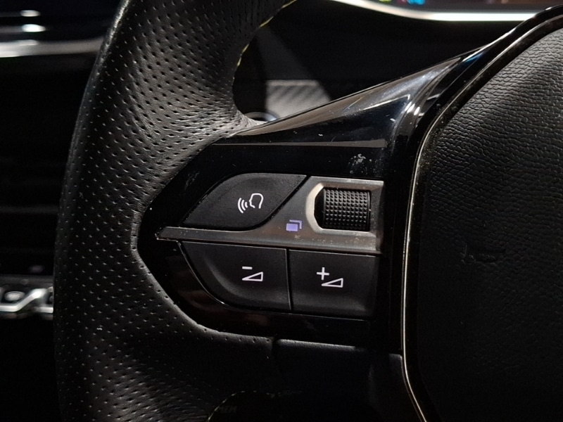 Used Peugeot 2008 2022 for sale - 77881869: Photo 17