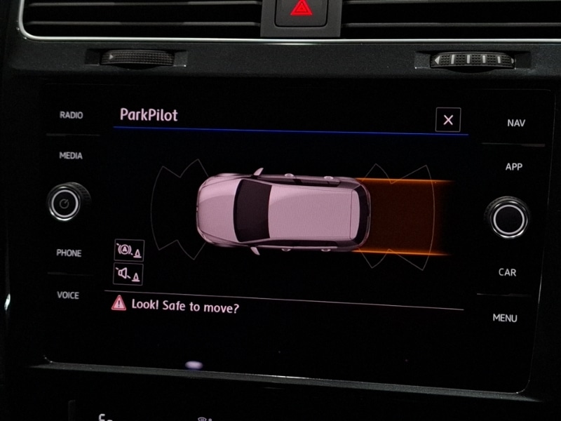 Used Volkswagen Golf 2020 for sale - 76403854: Photo 11