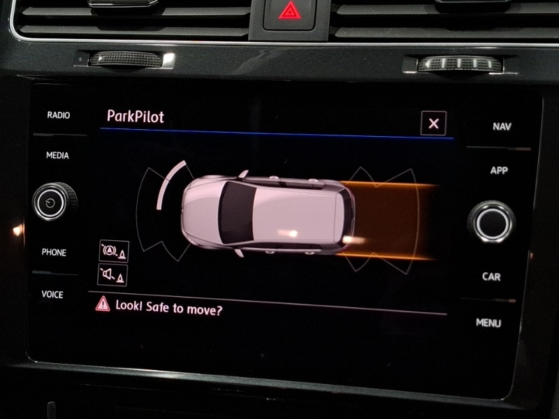 Used Volkswagen Golf 2019 for sale - 76455878: Photo 11